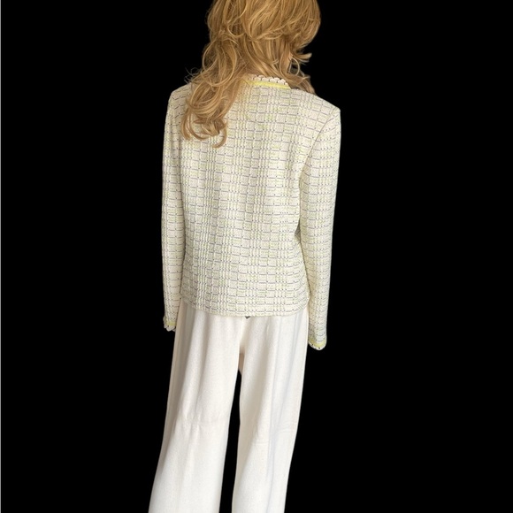 St John collection blue green ivory jacket/sleeveless top/pants
suit size 10/M - Picture 3 of 16